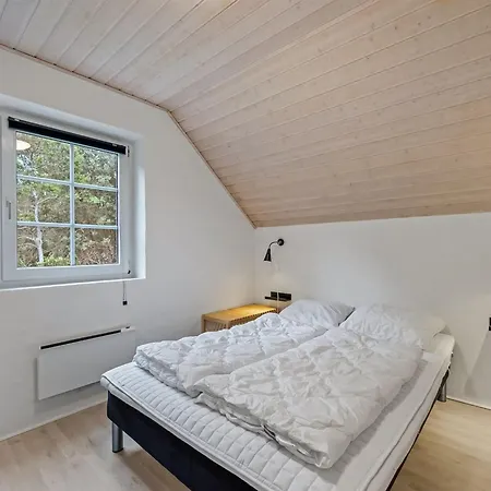 Botmar - 1-5km From The Sea By Interhome Feriehus