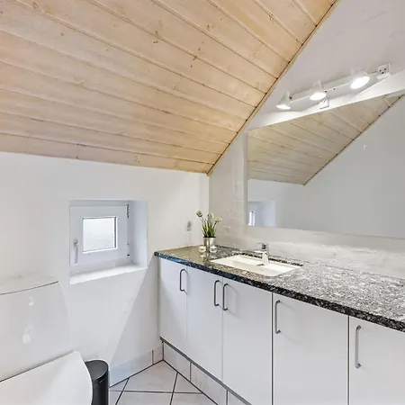 Botmar - 1-5km From The Sea By Interhome *